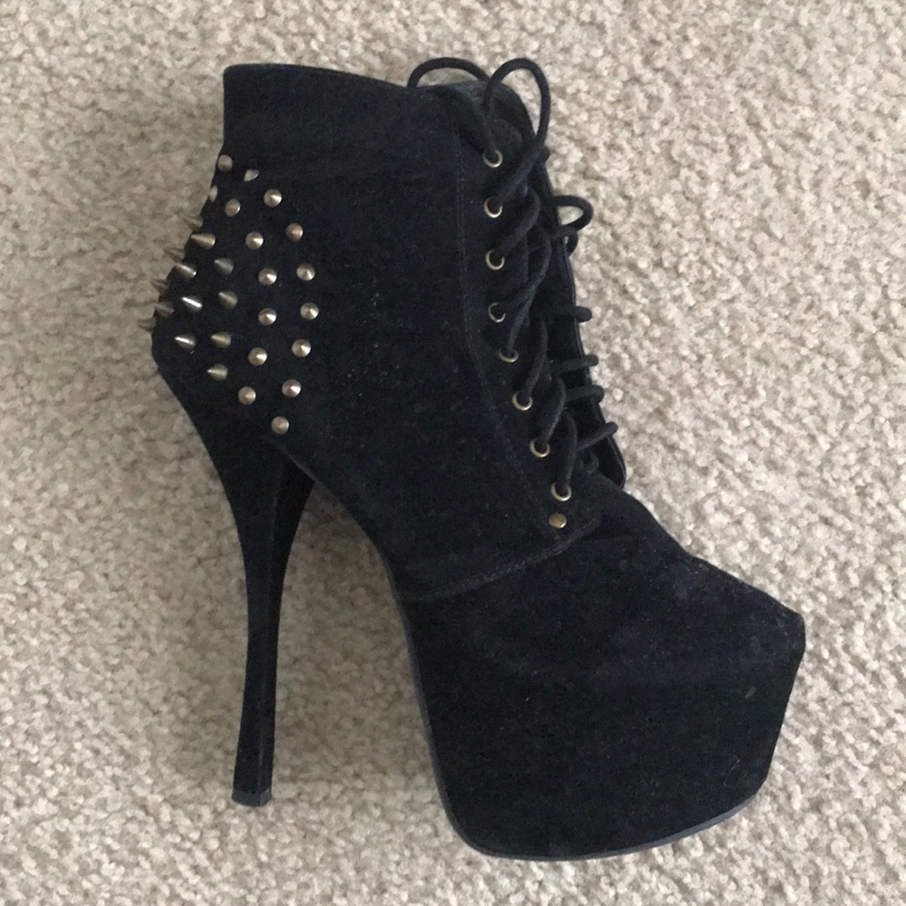 Platform spike heels